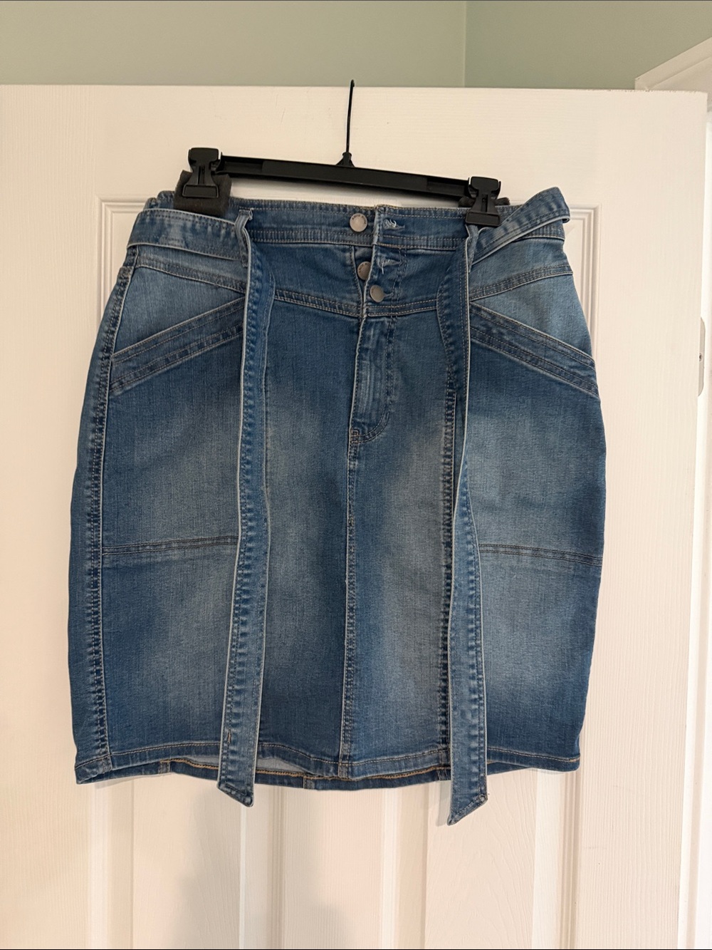 Knox Rose Denim Mini Skirt with Belt - Blue